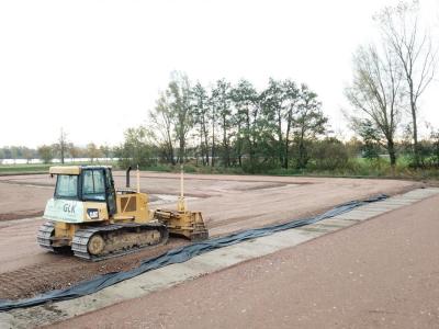 Huurland Deinze, werf, glk, nivelleringswerken, grondwerken, omgevingswerken, rioleringswerken, cat 