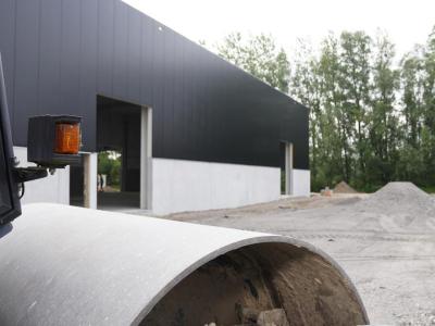 Huurland Deinze, werf, glk, nivelleringswerken, omgevingswerken, rioleringswerken, mengpuin