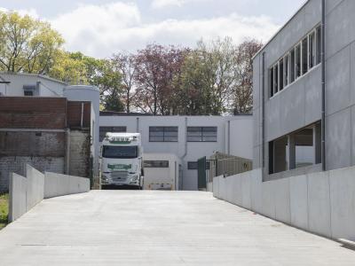 Pur Natur, werf, kruisem, glk, loskade, toegangsweg, betonwerken, keerwanden, keermuur, MIK