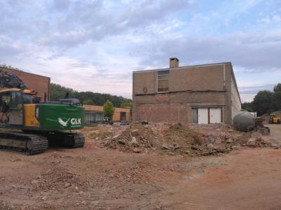 glk, kraan, werf, afbraak, gebouw, rollegem, kindervriend, school