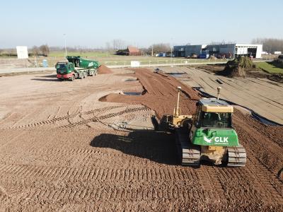 lasergestuurd nivelleren, niveleuse, Cat D6, concassé