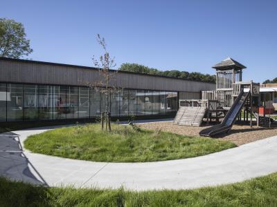 Kindervriend, omgevingswerken, GLK, GLKGrondwerken, betonneringswerken, kinderen, spelen