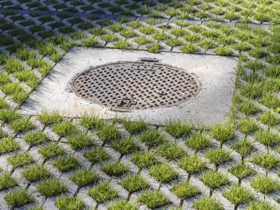 grasdallen, aca, acacleaning, parking, omgevingswerken, putdeksel, gietsijzer deksel, wielsbeke