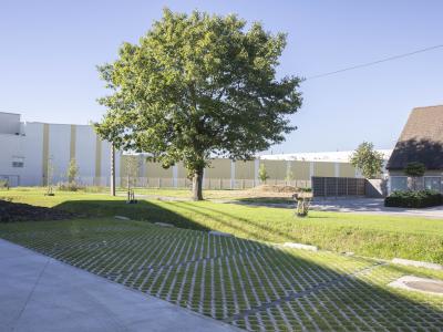 acacleaning, schoonmaak, parkingwerken, omgevingswerken, grasdallen, betonverharding, bouw