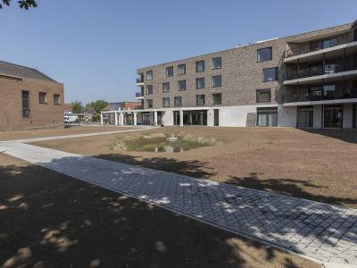 WZC Wakken Wadi en brandweerweg grindgazon