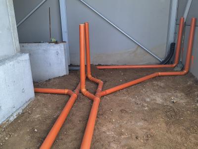 Riolering DWA plaatsen binnen nieuwbouw Highfrost - Werf AConstruct Wevelgem