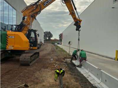 Plaatsen lage keerwanden GLK - The Edge Waregem