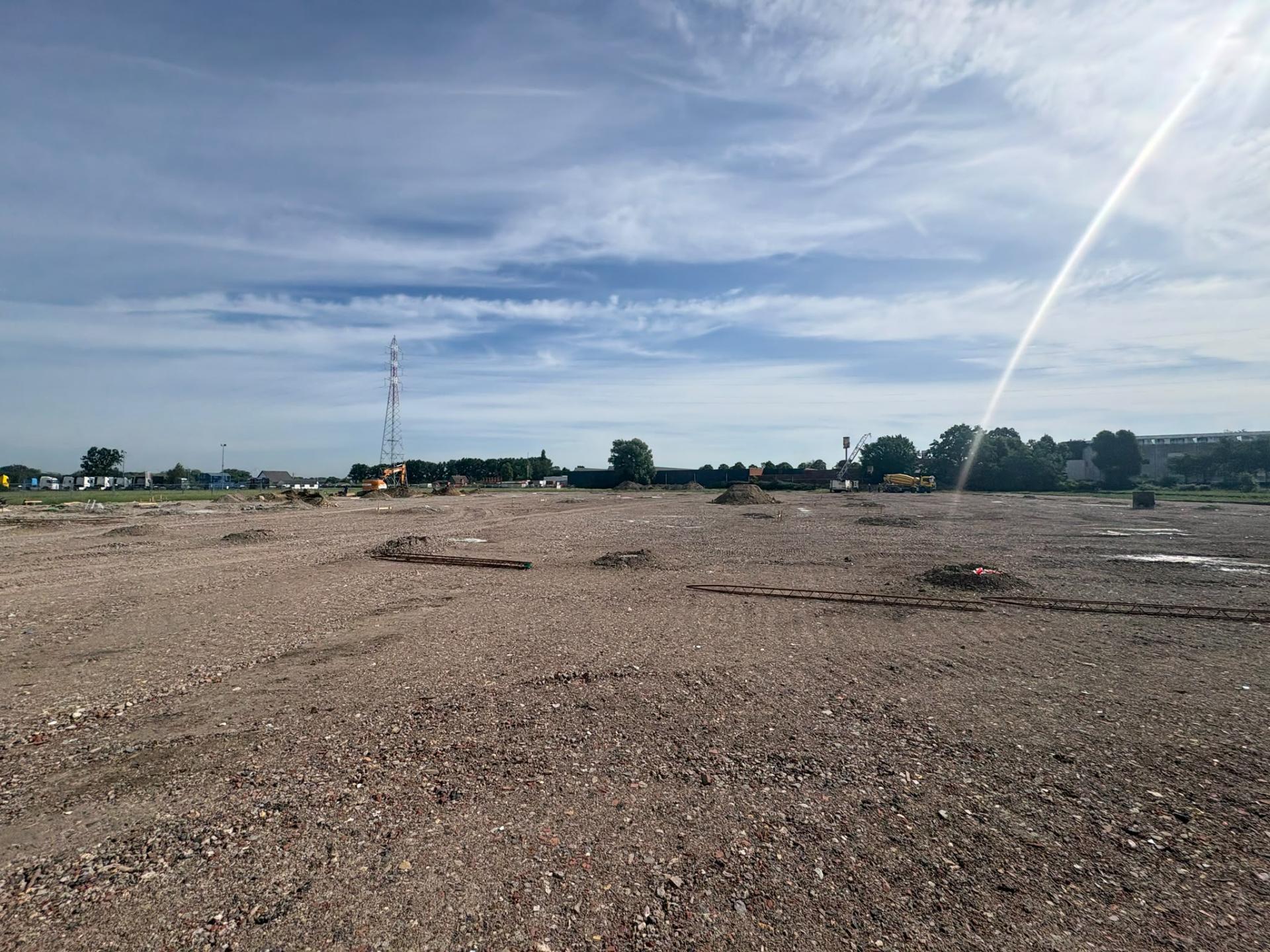 werf Tropack Oostakker - plaatsen paalfunderingen voor gebouw